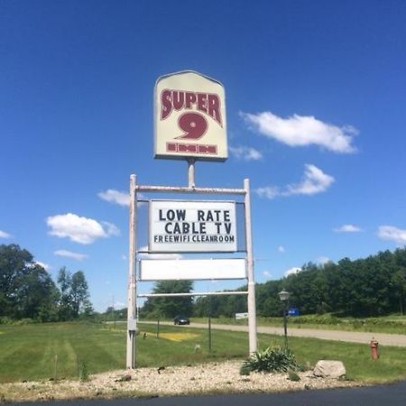 Super 9 Motel アルビオン エクステリア 写真